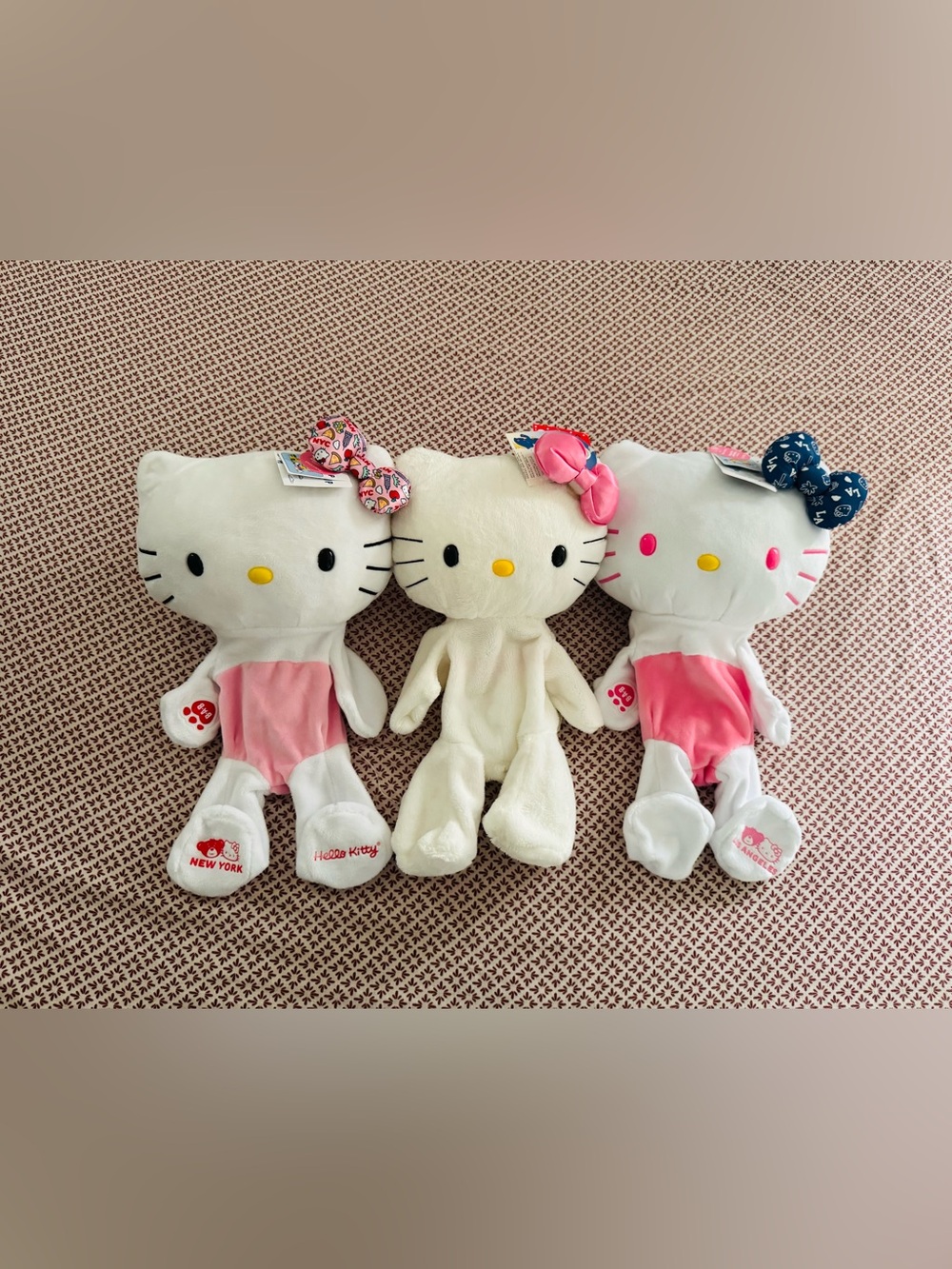 Hello Kitty Build A Bear Exclusive Los Angeles New York Bab Sanrio Unstuffed Bab